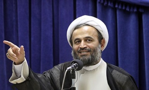 اینترنت مستهجن را از دانشآموزان بگیرید نه گلزار شهدا را!/چرا باید درس شهید فهمیده از کتب درسی حذف شود؟ اینترنت مستهجن را از دانشآموزان بگیرید نه گلزار شهدا را!/چرا باید درس شهید فهمیده از کتب درسی حذف شود؟