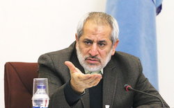 دولت آبادی: قاچاق مشروبات الکلی از طریق فضای مجازی