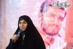 عکس/ یادواره دانشآموزی شهید مدافع حرم محمدرضا دهقان عکس/ یادواره دانشآموزی شهید مدافع حرم محمدرضا دهقان