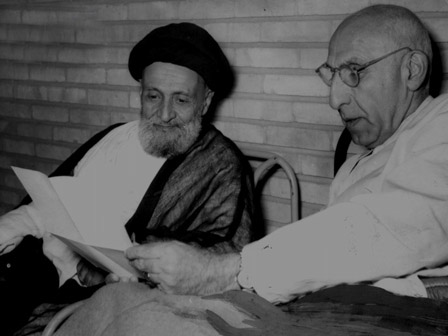 نظر امام خمینی و رهبر انقلاب درباره مصدق/ از سیلی به اسلام تا... نظر امام خمینی و رهبر انقلاب درباره مصدق/ از سیلی به اسلام تا...