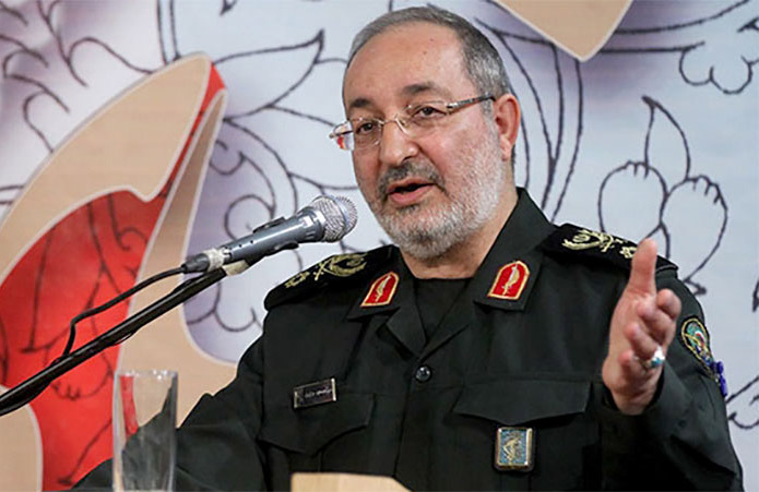 هیچکس حق مذاکره در مورد توان موشکی کشور را ندارد