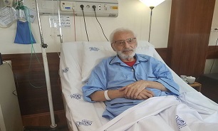 بازیگر معروف بازهم در بیمارستان بستری شد + عکس بازیگر معروف بازهم در بیمارستان بستری شد + عکس