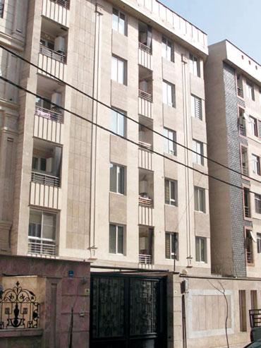 یک جنایت هولناک خانوادگی در محله تهرانسر + عکس یک جنایت هولناک خانوادگی در محله تهرانسر + عکس