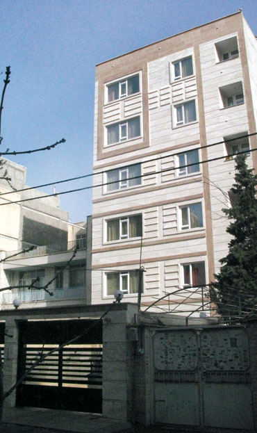 یک جنایت هولناک خانوادگی در محله تهرانسر + عکس یک جنایت هولناک خانوادگی در محله تهرانسر + عکس