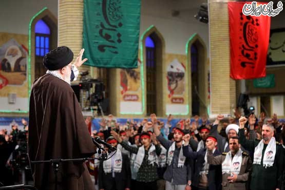 دیدار نوجوانان و جوانان با رهبر انقلاب/عکس