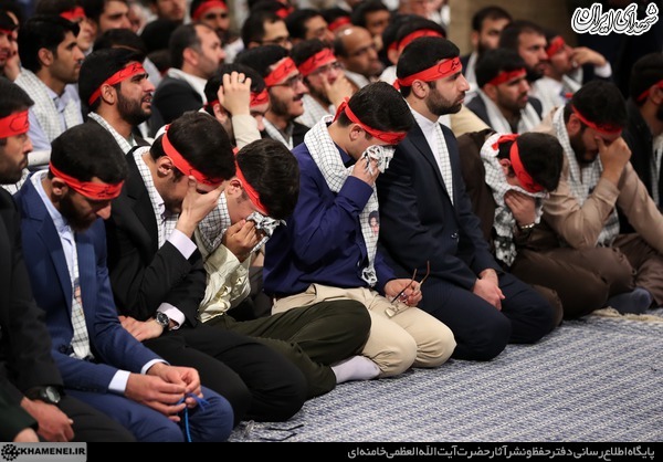 دیدار نوجوانان و جوانان با رهبر انقلاب/عکس