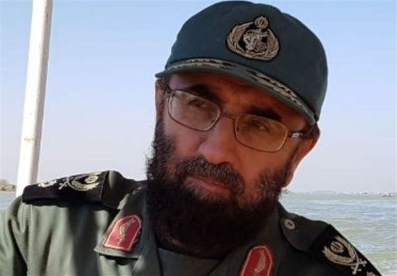 ورود پیکر ۱۱۸ شهید دفاع مقدس به کشور/۶۸ شهید در باتلاق بوارین مدفون شده بودند ورود پیکر ۱۱۸ شهید دفاع مقدس به کشور/۶۸ شهید در باتلاق بوارین مدفون شده بودند