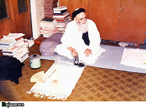 نجات آیت الله مرعشی از مرگ توسط امام زمان(عج) نجات آیت الله مرعشی از مرگ توسط امام زمان(عج)