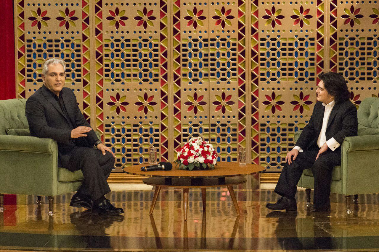 علت مشکی پوشیدن مهران مدیری در علت مشکی پوشیدن مهران مدیری در