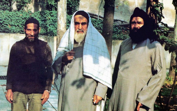 واکنش امام خمینی(ره) به نصب نرده ای در ایوان بیت
