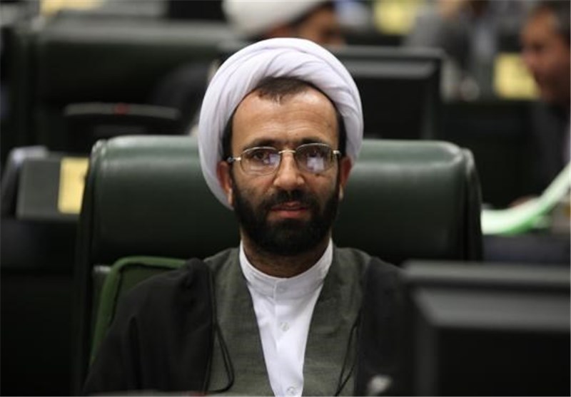 روز کارگر بهانه ای برای تخلفات انتخاباتی استانداران