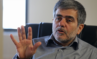 رئیسی کارت ملی را ملاک میداند نه پاسپورت