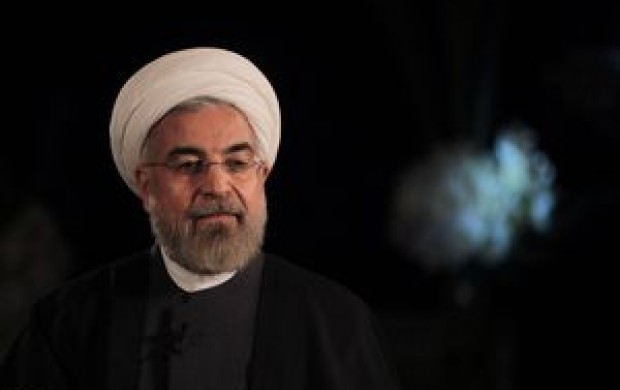 مستند روحانی را باور کنیم یا شکایت از آقای رئیسی؟