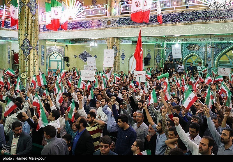 رئیسی: از داخل و خارج تهمت و افترا میزنید رئیسی: از داخل و خارج تهمت و افترا میزنید