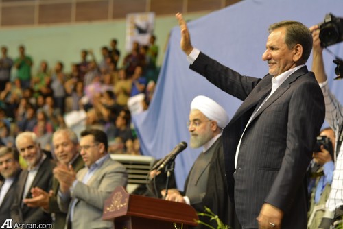 طرفداران روحانی در ورزشگاه آزادی تهران +عکس