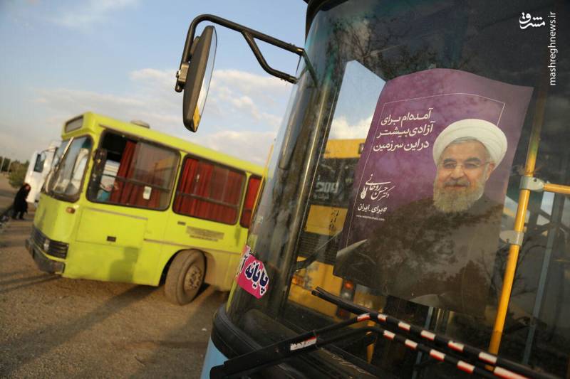 انتقال اتوبوسی هواداران حسن روحانی+عکس