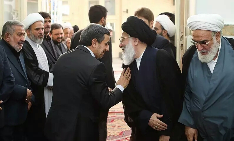 تکذیب درخواست حکم حکومتی برای احمدینژاد تکذیب درخواست حکم حکومتی برای احمدینژاد