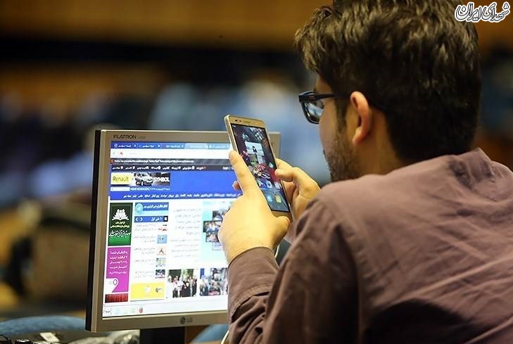 عکس/ حاشیه های دیدنی از خبرنگاران در وزارت کشور