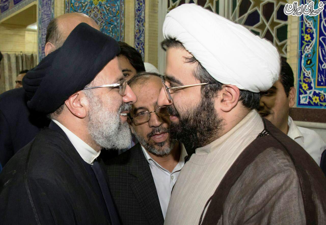 استقبال نوه شهید محراب از آیت الله رئیسی+عکس