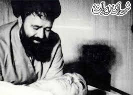 اشک های یادگار امام بر بالین امام(ره) +عکس
