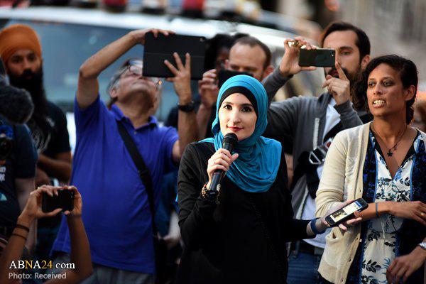 نماز و افطاری مسلمانان مقابل برج ترامپ+عکس نماز و افطاری مسلمانان مقابل برج ترامپ+عکس