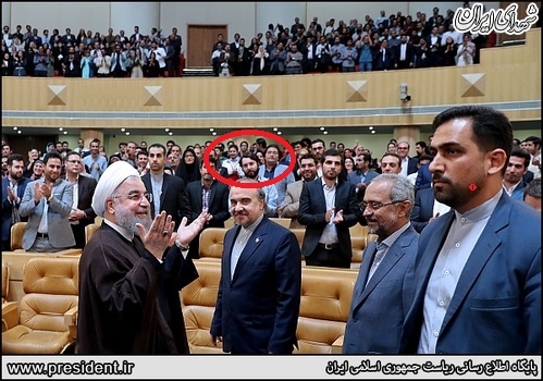 وابستگان فتنه مهمان ویژه افطاری روحانی!/ دانشجویان انقلابی جا ندارند! + عکس وابستگان فتنه مهمان ویژه افطاری روحانی!/ دانشجویان انقلابی جا ندارند! + عکس