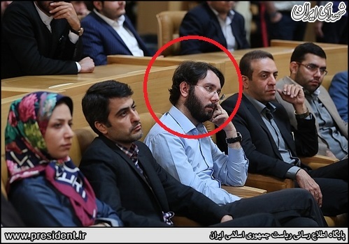 وابستگان فتنه مهمان ویژه افطاری روحانی!/ دانشجویان انقلابی جا ندارند! + عکس وابستگان فتنه مهمان ویژه افطاری روحانی!/ دانشجویان انقلابی جا ندارند! + عکس