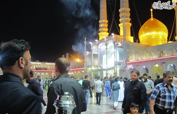 عکس/ مراسم شب قدر در حرم حضرت معصومه (س)