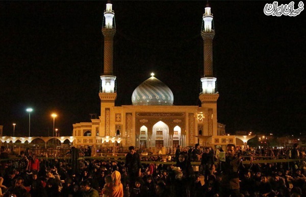 عکس/ مراسم شب قدر در حرم حضرت معصومه (س)