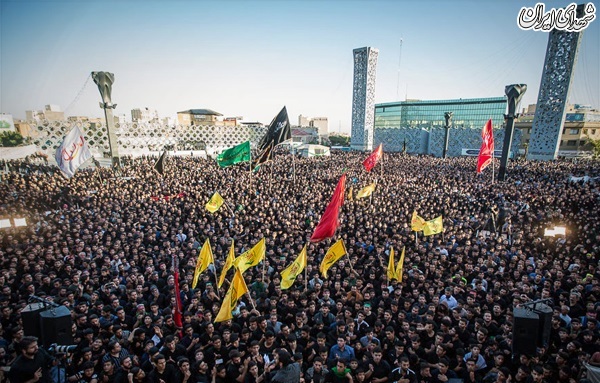 عکس/ اجتماع مدافعان حرم در میدان امام حسین (ع)