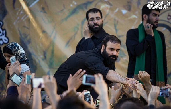 عکس/ اجتماع مدافعان حرم در میدان امام حسین (ع)