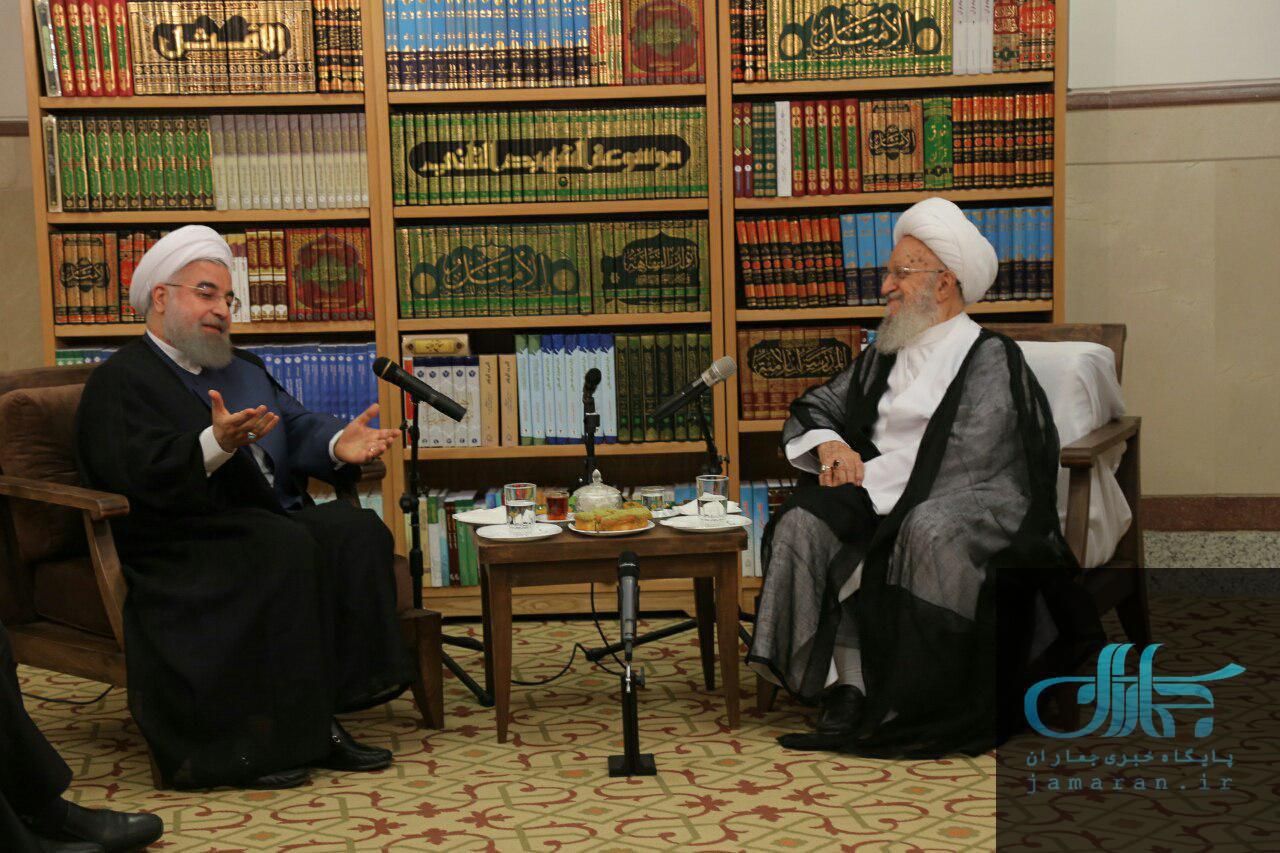 تذکر دفتر آیت الله مکارم به دفتر رئیس جمهور