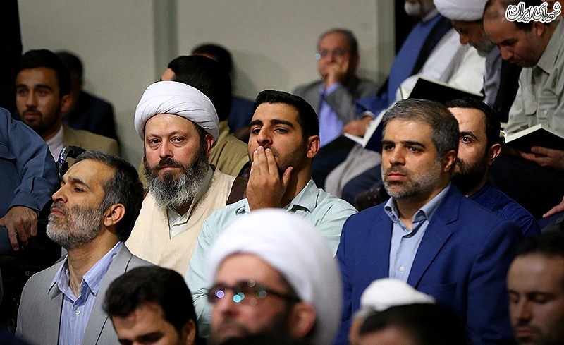 محفل انس با قرآن کریم در حسینیه امام خمینی(ره)