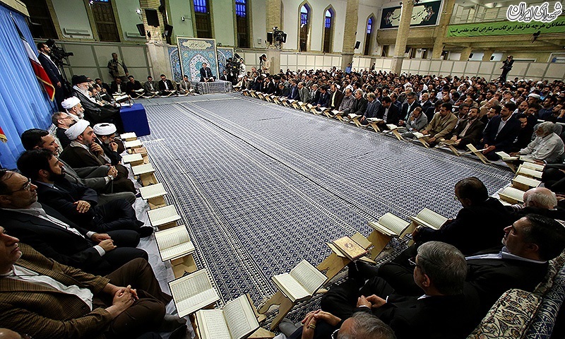 محفل انس با قرآن کریم در حسینیه امام خمینی(ره)