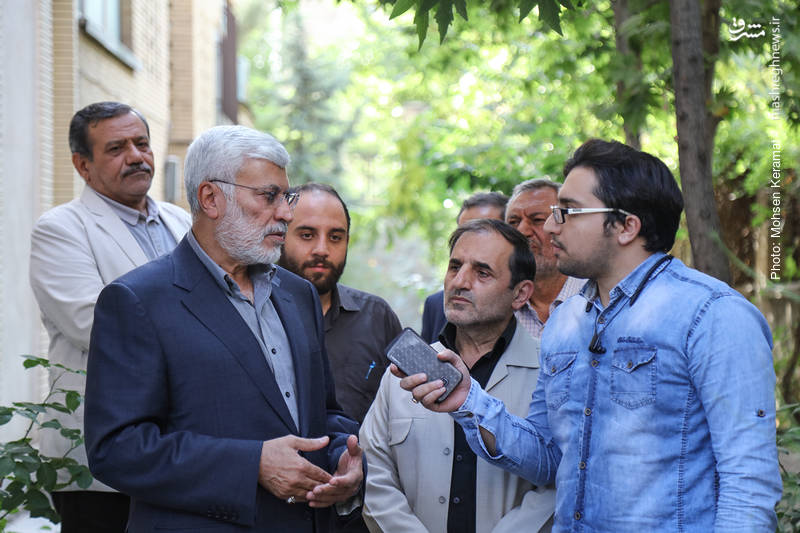 دیدار فرمانده حشدالشعبی با خانواده شهید نصیری