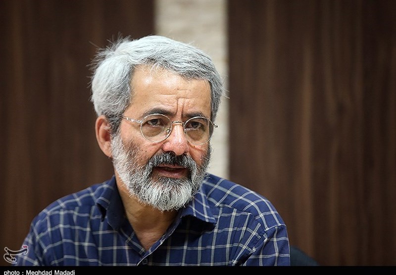 روحانی همچنان مشغول حمله به رقبای انتخاباتی