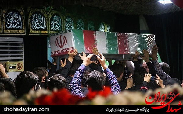 عکس/وداع با پیکر مطهر شهیدمدافع حرم بهرام مهرداد