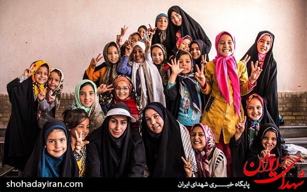 عکس/اردوی جهادی تعدادی دانشجودرروستاهای محروم