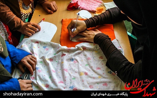 عکس/اردوی جهادی تعدادی دانشجودرروستاهای محروم
