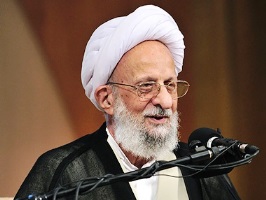 عدهای شوق زيادي به لبخند مسئول آمريكايي دارند