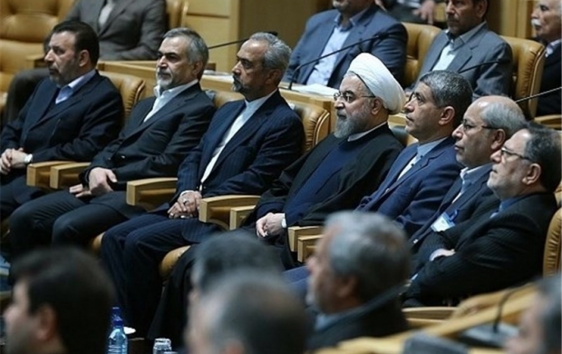 اقتصاددانان تیم اقتصادی دولت دوازدهم را بررسی کردند