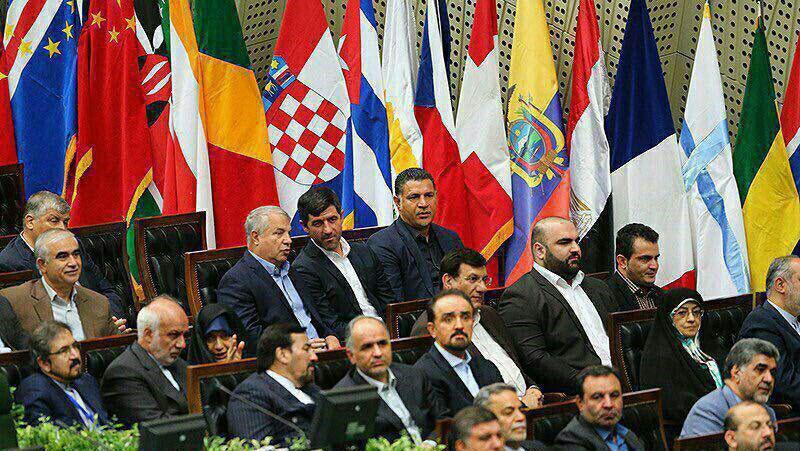 حاشیه های مراسم تحلیف ریاست جمهوری + تصاویر