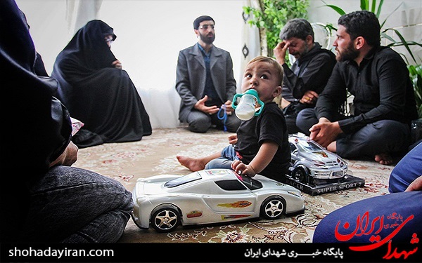 عکس/حال و هوای منزل شهید حججی عکس/حال و هوای منزل شهید حججی