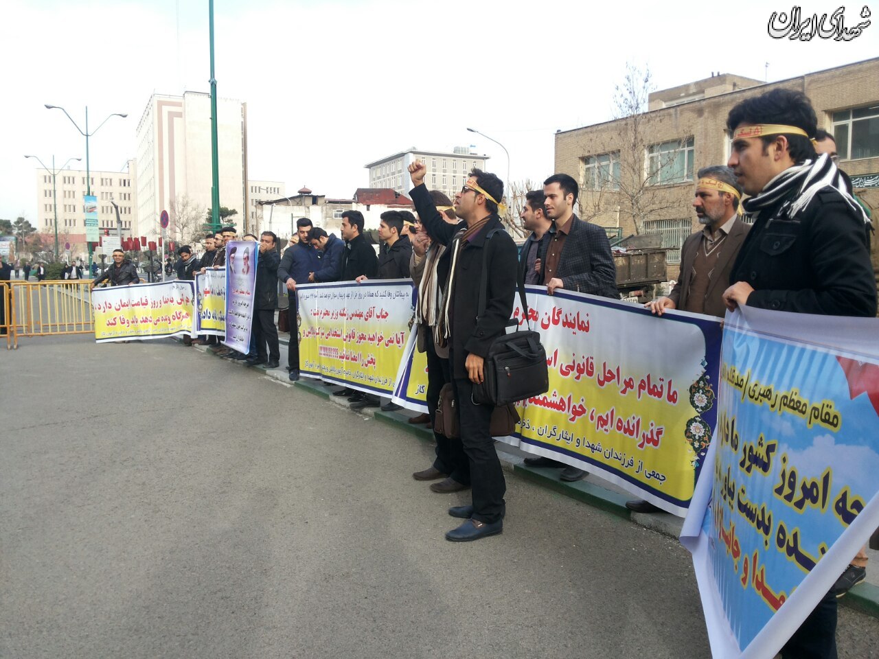 ادعای عجیب زنگنه! / به خاطر فرزندان شهدا وزیر می شوم! +عکس ادعای عجیب زنگنه! / به خاطر فرزندان شهدا وزیر می شوم! +عکس