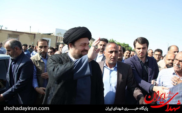 سید حسن خمینی در تشییع پدر شیخ علی اکبر آشتیانی/عکس