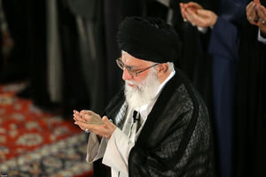 رهبر معظم انقلاب چه زمانی نماز صبح را می‌خوانند؟