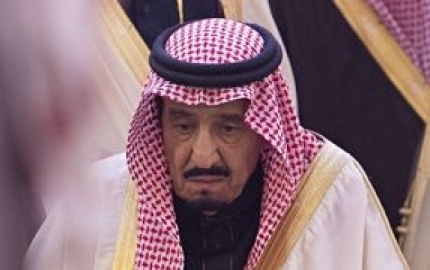 مجری الجزیره شاه عربستان را به سخره گرفت+عکس
