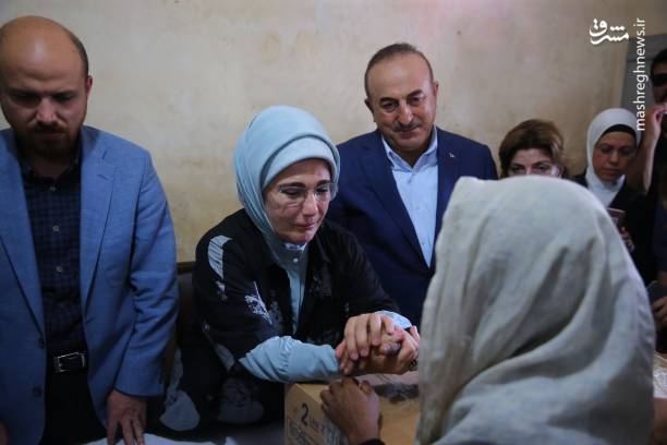همسر اردوغان درمیان مسلمانان مظلوم میانمار+عکس