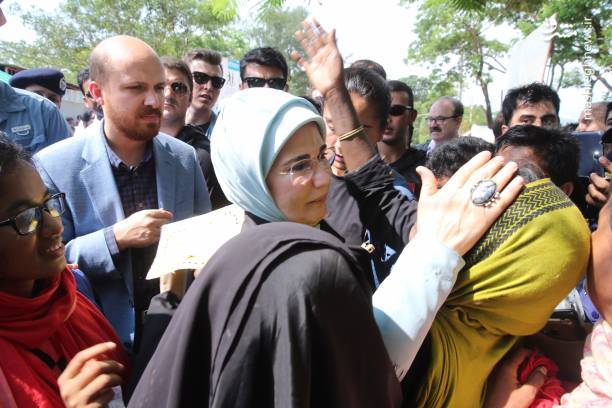 همسر اردوغان درمیان مسلمانان مظلوم میانمار+عکس