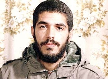 روایتی از شهیدی که هیچ گاه لباس نو نپوشید+عکس روایتی از شهیدی که هیچ گاه لباس نو نپوشید+عکس